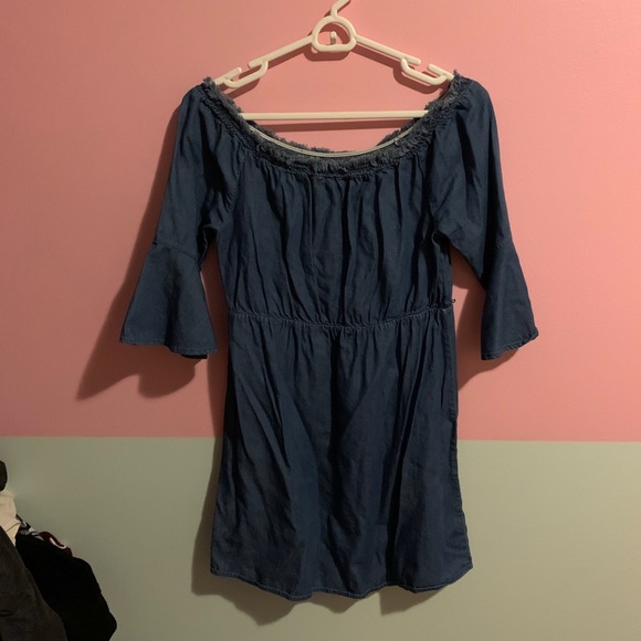 Cute denim looking dress - Picture 3 of 6